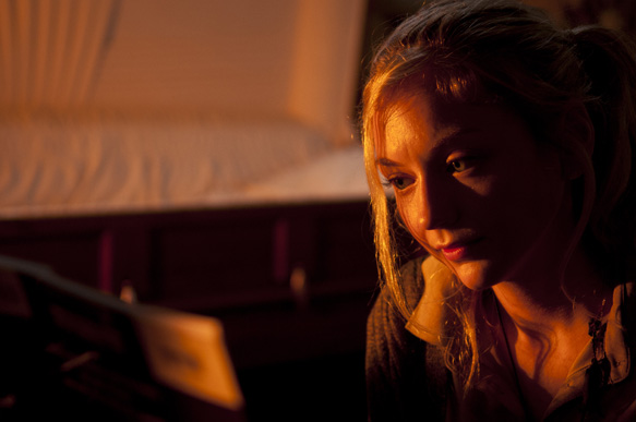 Beth Greene (Emily Kinney) - The Walking Dead _ Season 4, Episode 13 - Photo Credit: Gene Page/AMC