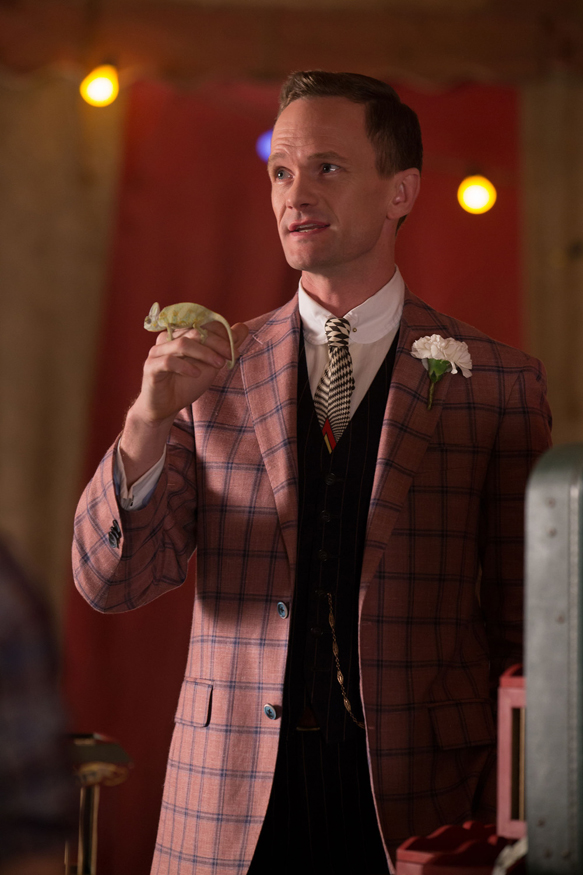 AMERICAN HORROR STORY: FREAK SHOW "Magical Thinking"- Episode 411 (Airs Wednesday, January 7, 10:00 PM e/p) --Pictured: Neil Patrick Harris as Chester. CR: Michele K. Short/FX