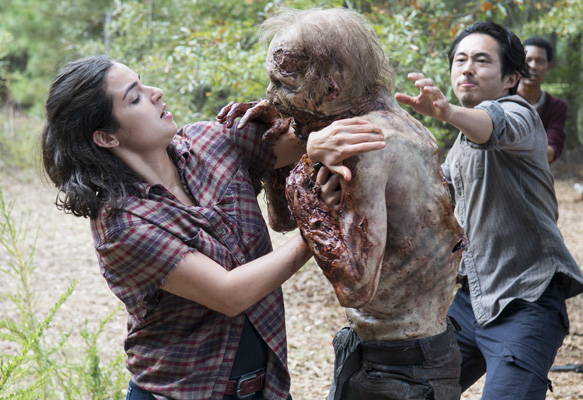 Alanna Masterson as Tara Chambler and Steven Yeun as Glenn Rhee - The Walking Dead _ Season 5, Episode 12 - Photo Credit: Gene Page/AMC