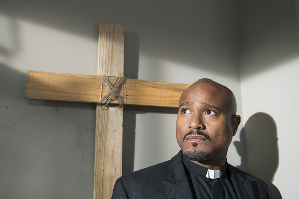 Seth Gilliam as Father Gabriel - The Walking Dead _ Season 5, Episode 14 - Photo Credit: Gene Page/AMC