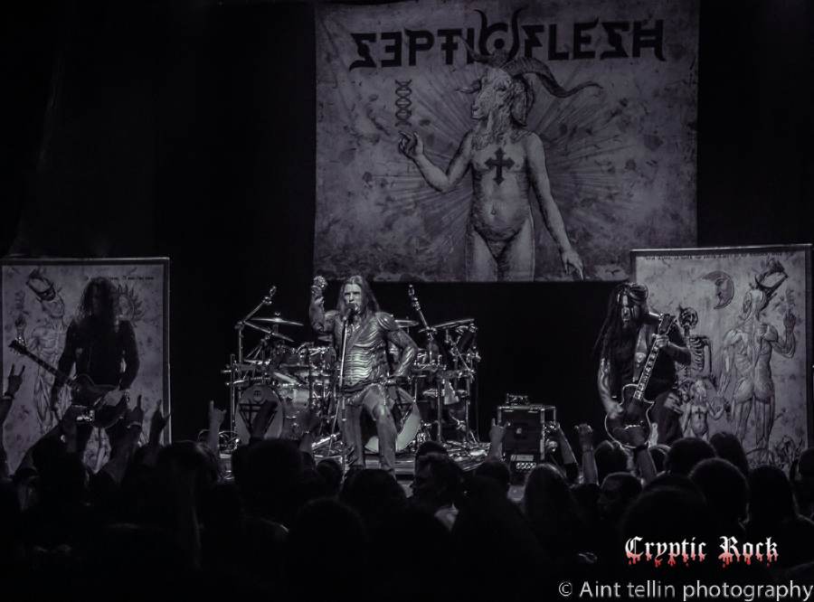 septic-flesh-irving-2015_0225cr