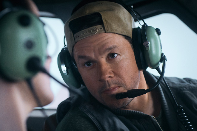 Flight Risk 2025 movie