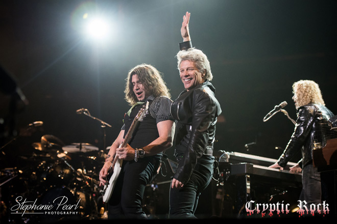Phil X & Bon Jovi at MSG NYC
