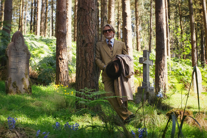 Wake Up Dead Man: A Knives Out Mystery / Netflix (2025)