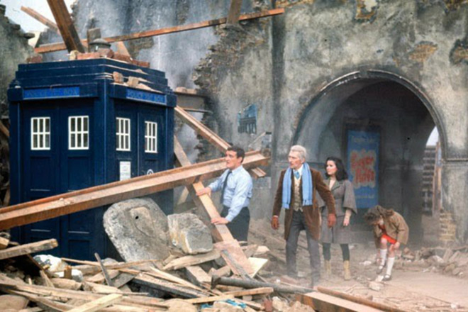 Daleks' Invasion Earth 2150 A.D. (1966) 